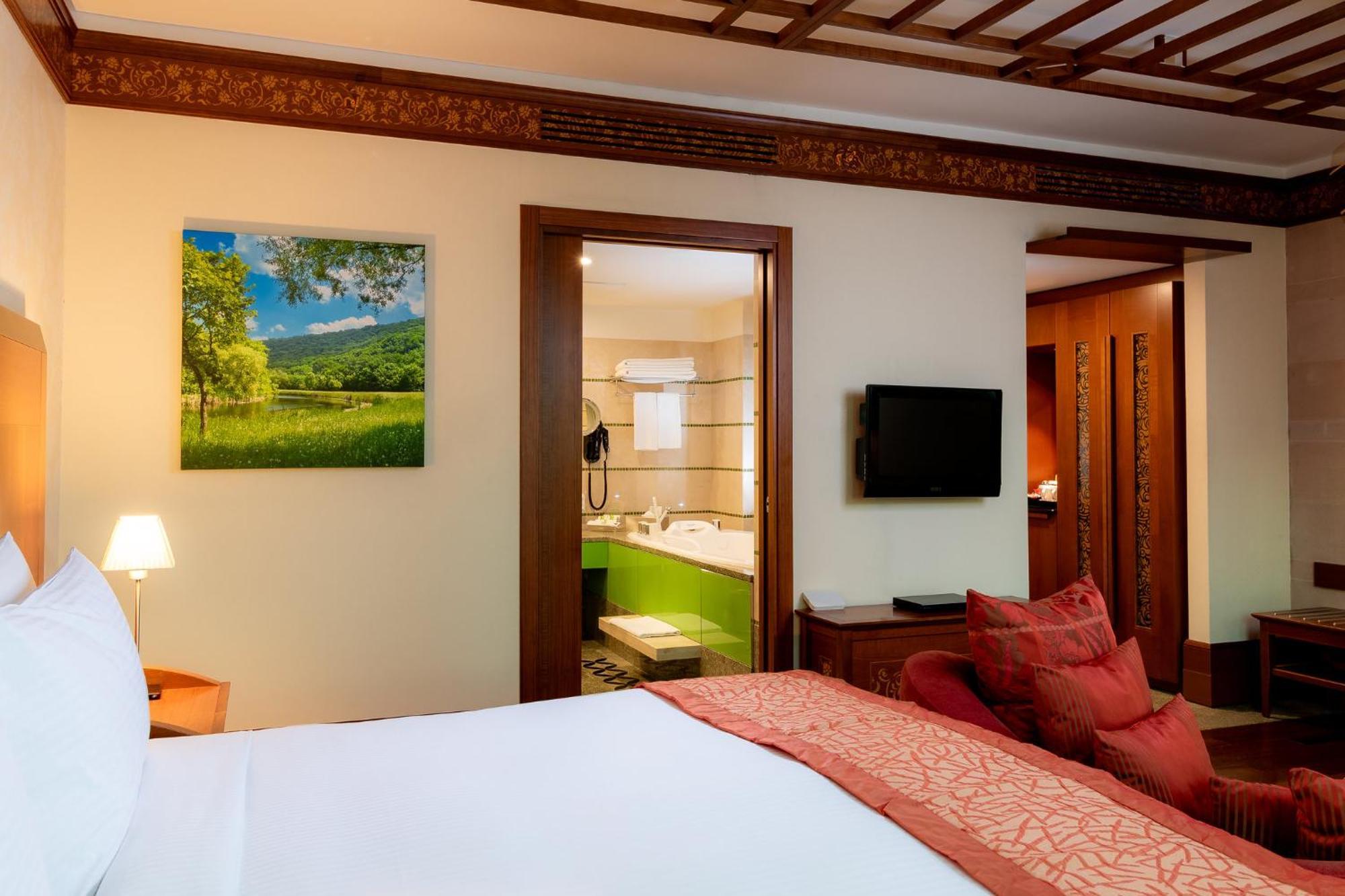 Holiday Inn Kuwait Al Thuraya City By Ihg Koweït Extérieur photo