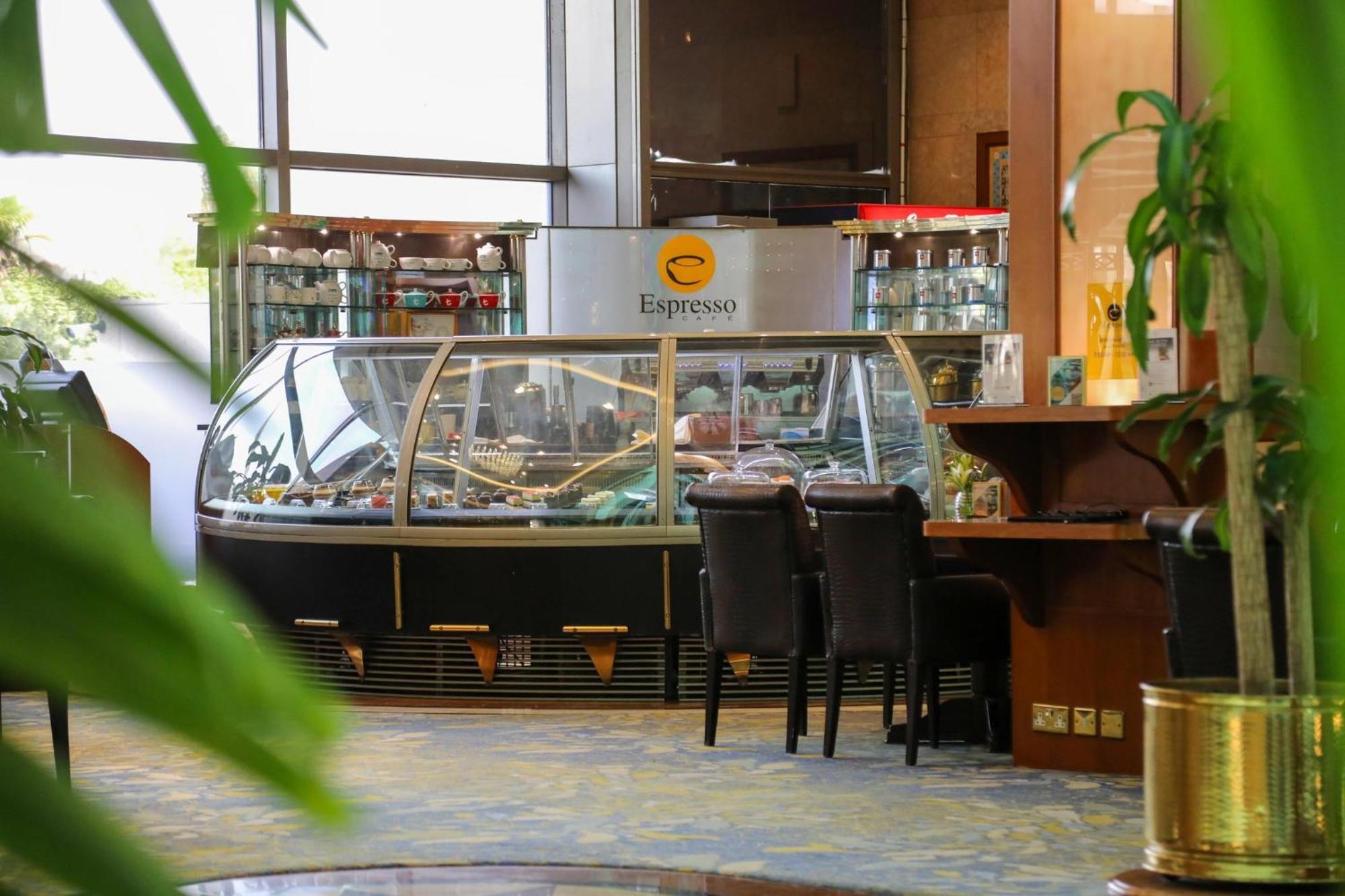 Holiday Inn Kuwait Al Thuraya City By Ihg Koweït Extérieur photo